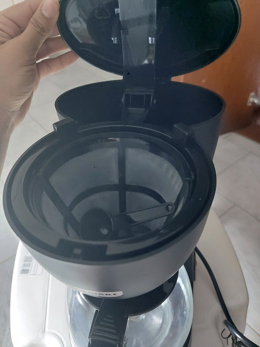 Cafetière filtre moderne 12 tasses