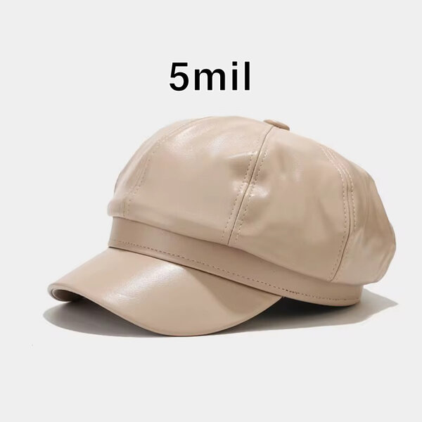Casquette en cuir beige tendance