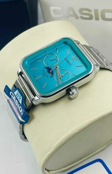 Montre Casio Vintage Élégante