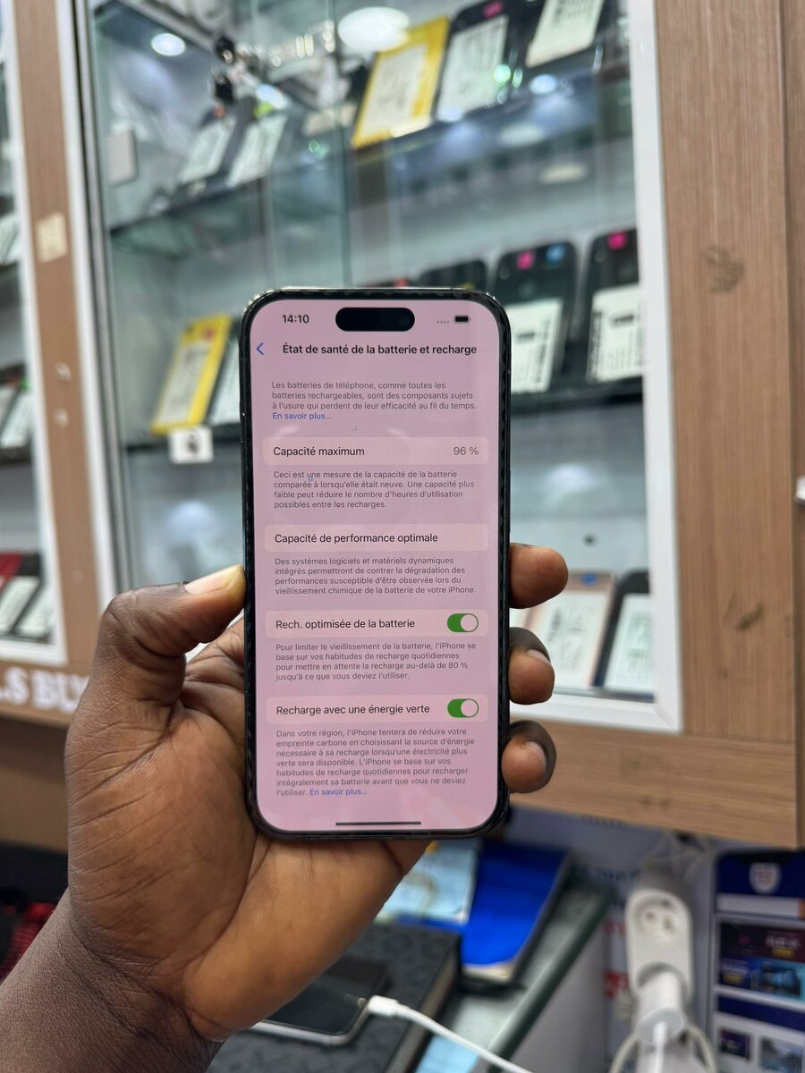 14 pro 128Go sans ID tout est