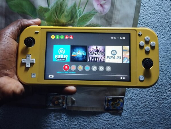 Nintendo Switch