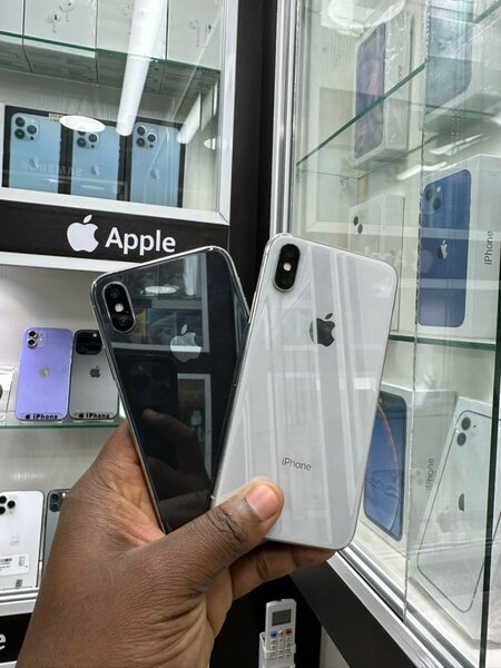 iPhone X 64Go sans id