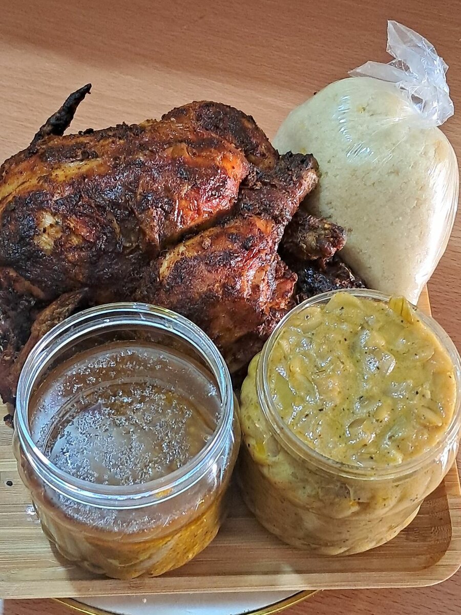 Poulet rôti avec sauces
