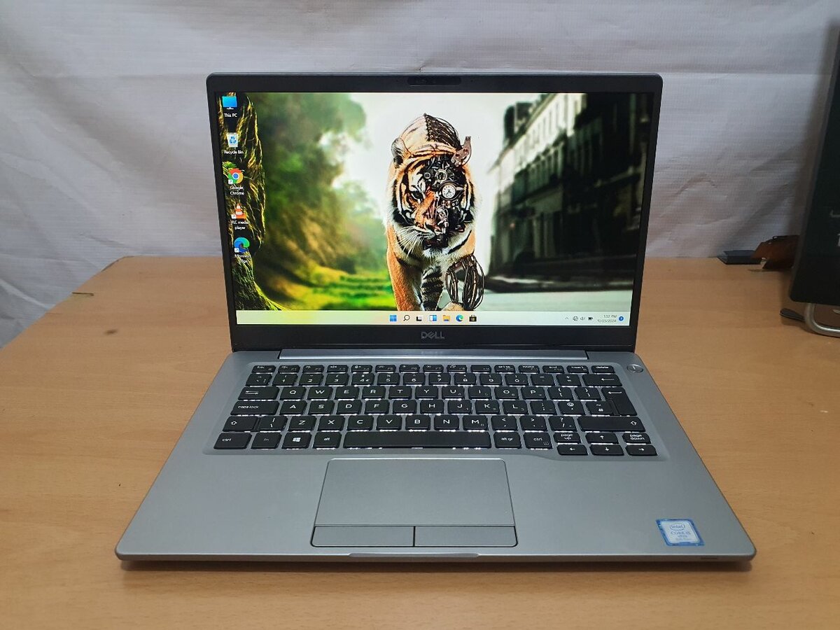 DELL LATITUDE 7300