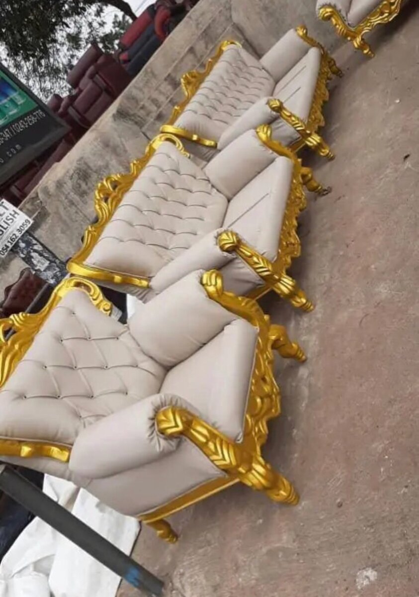 ANTIQUE SET SOFA CHAIRS