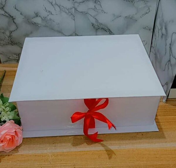 Boîte cadeau élégante