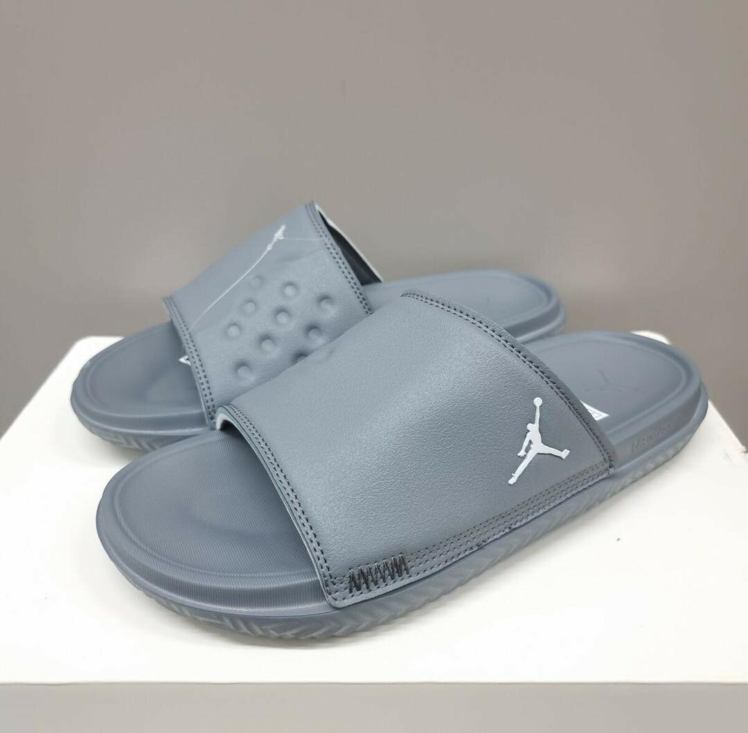 Nike Jordan play slides