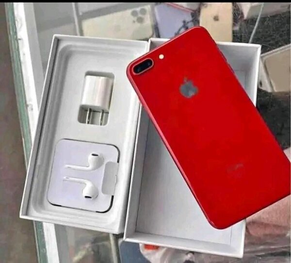 iPhone 8 Plus Neuf Débloqué