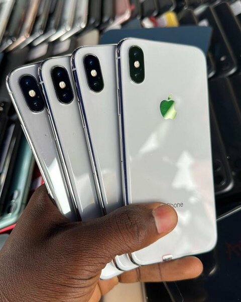 iPhone X 64Gb