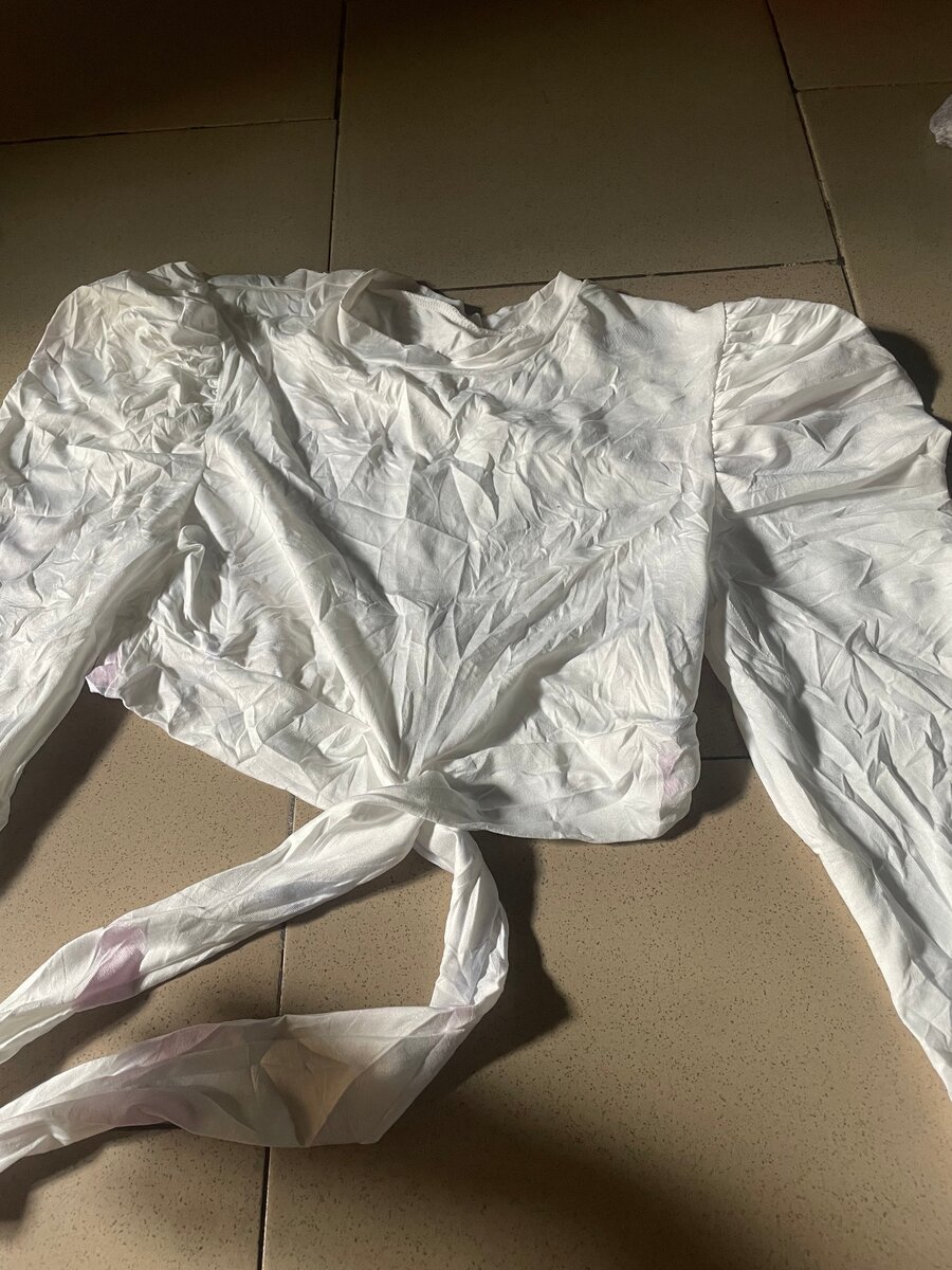 Top blanc à manches longues