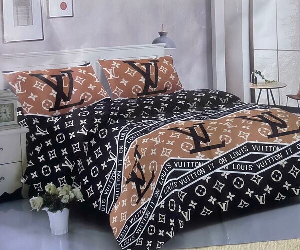 Bedsheets double size  2 bedsheets and 2 pillowcases