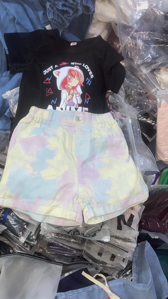 Ensemble vêtements enfants