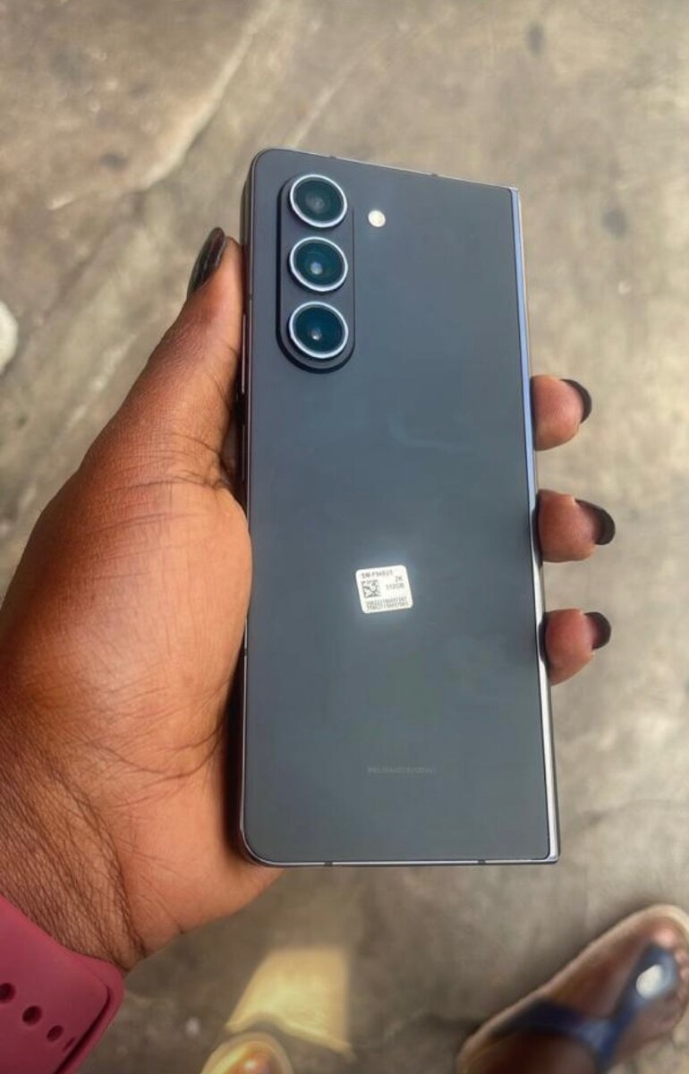 Samsung Galaxy Fold 5