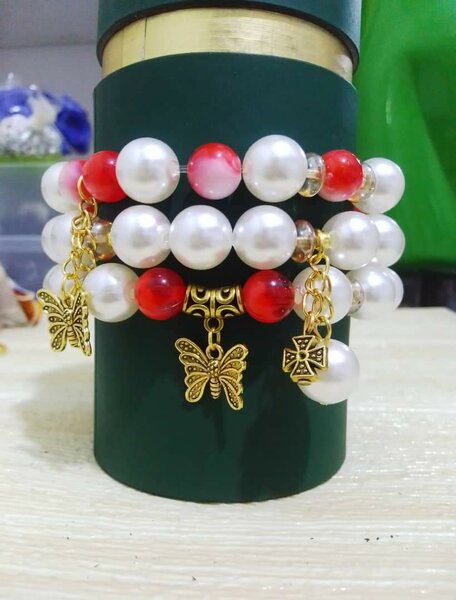 Bracelets fantaisie pour femmes