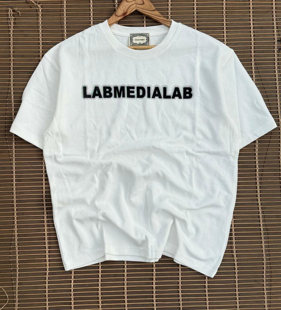 T-shirts unisex au design tendance