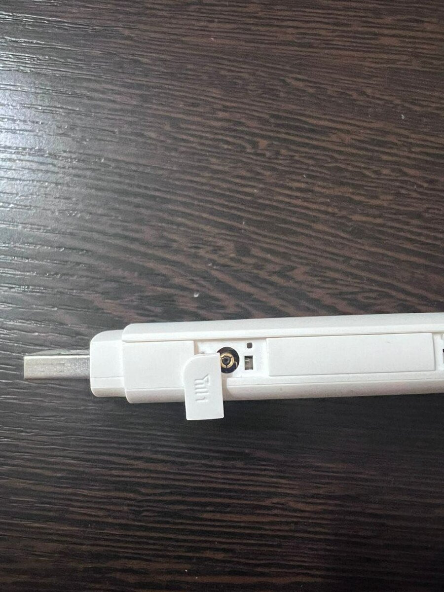 Модем huawei E8372H - 320 белый