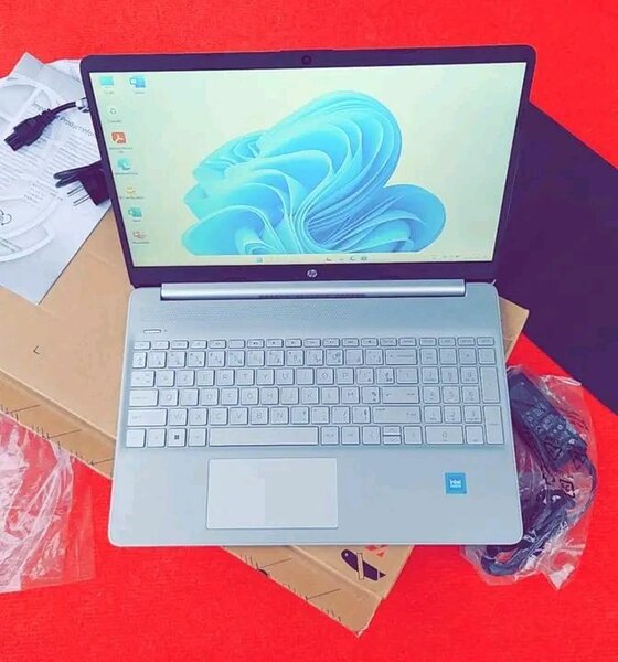 Ordinateur Portable HP 15.6"