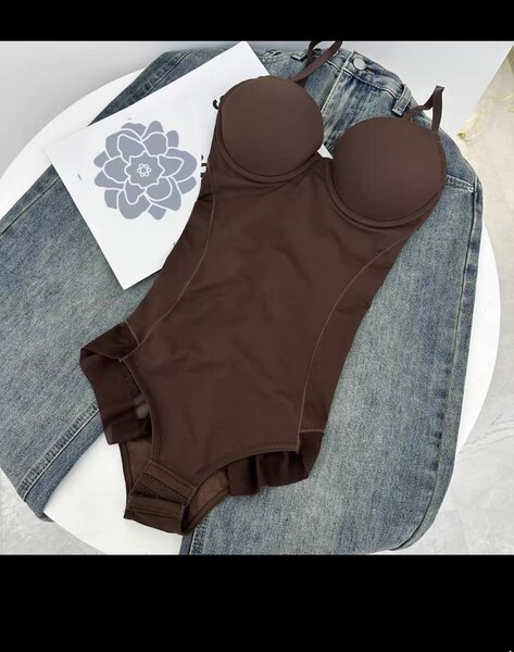 Body sculptant chocolat , noir