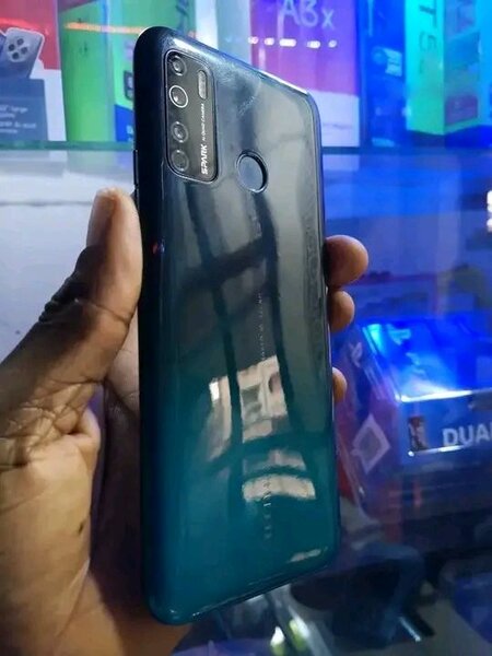 Tecno Spark 5 Pro 64 GB