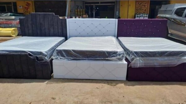Double bed with mattress