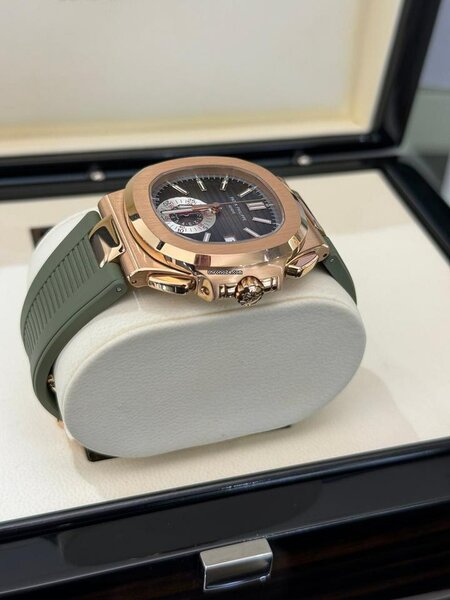Montre de Luxe Homme Élegante
