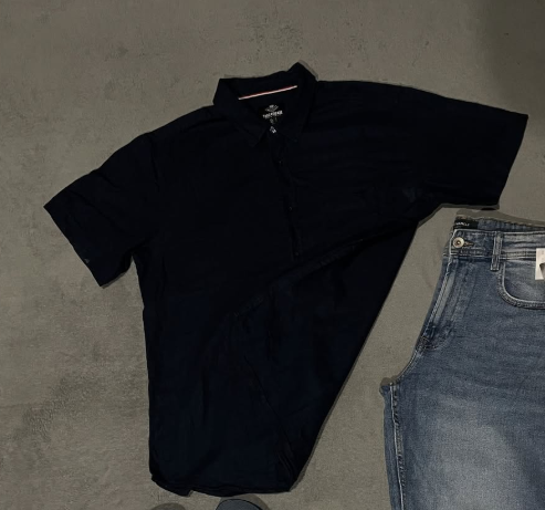 Short sleeved t-Shirt Size L