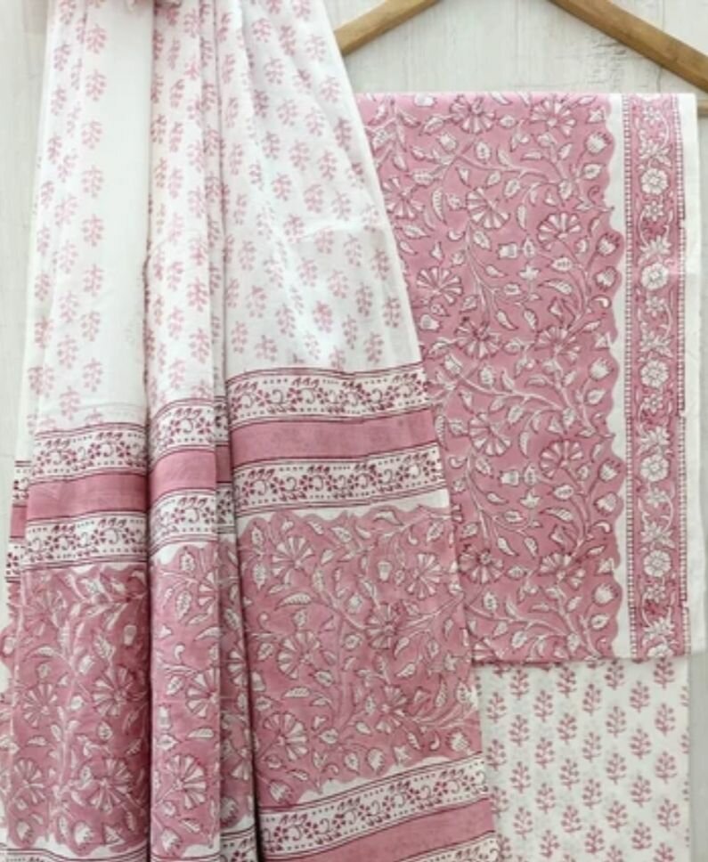 Ladies suit