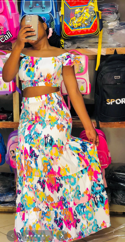 Women's 2-piece suit, top and long skirt