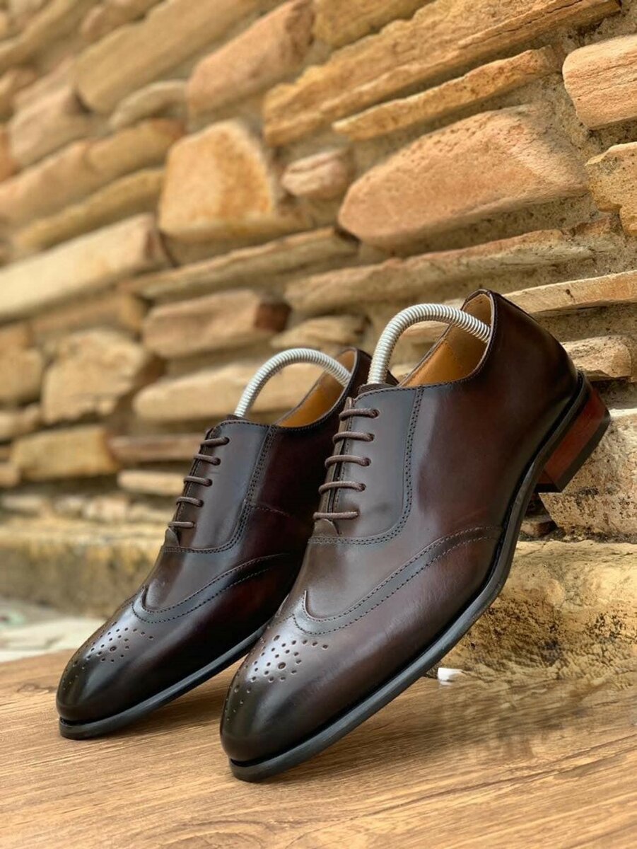 Chaussures marron foncé