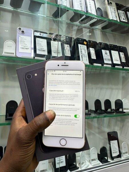 iPhone 8 64 Go