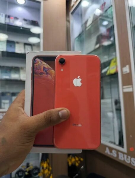 iPhone XR - Rouge, 128Go