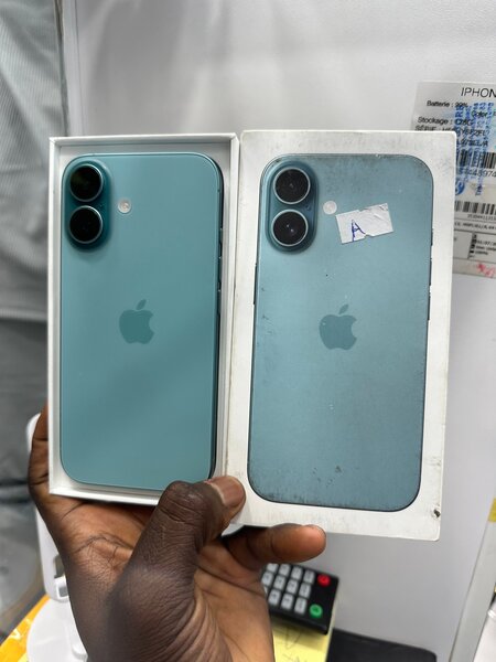 iPhone 16 simple Bleu Neuf