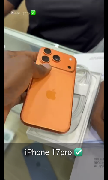 iPhone 17 Pro Orange