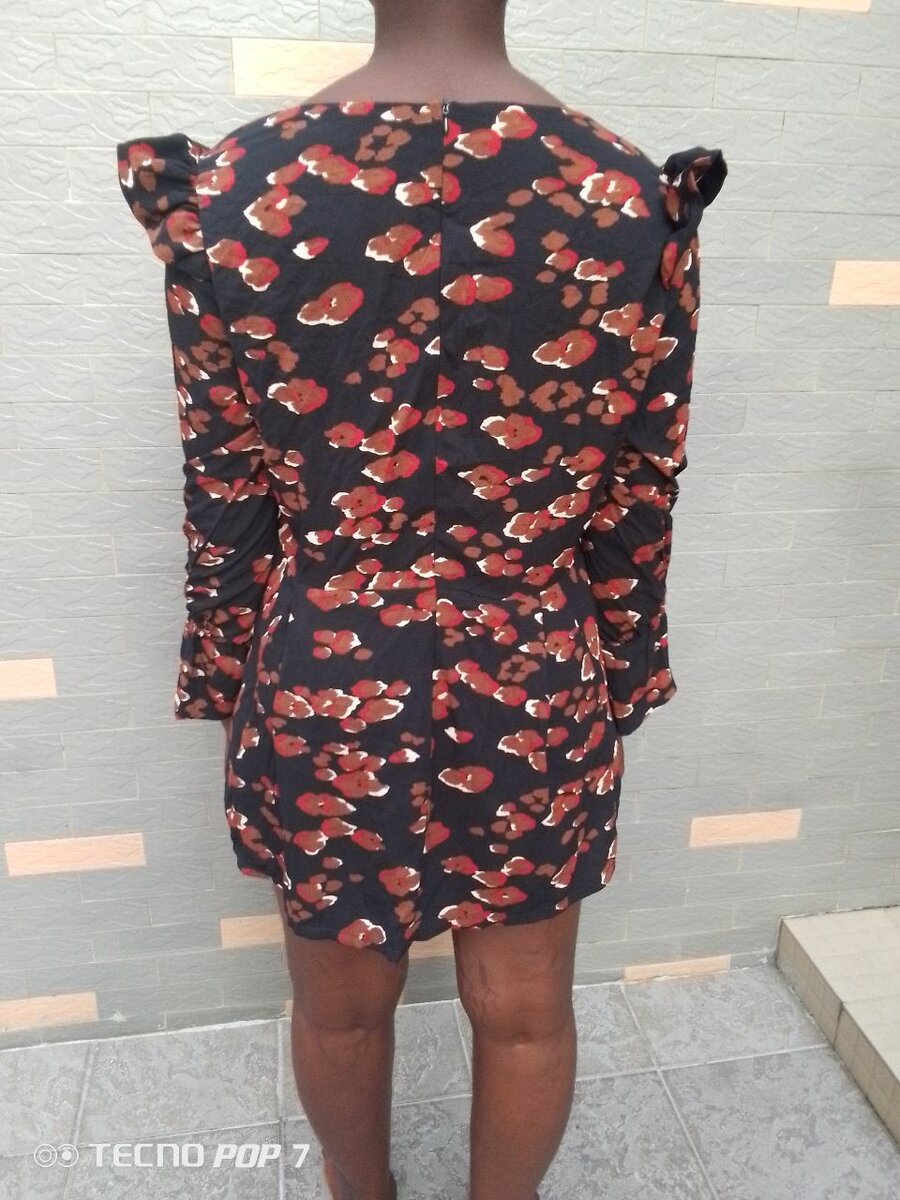 Robe fleurie manches longues