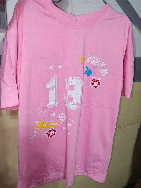 T-shirts unisex imprimés colorés