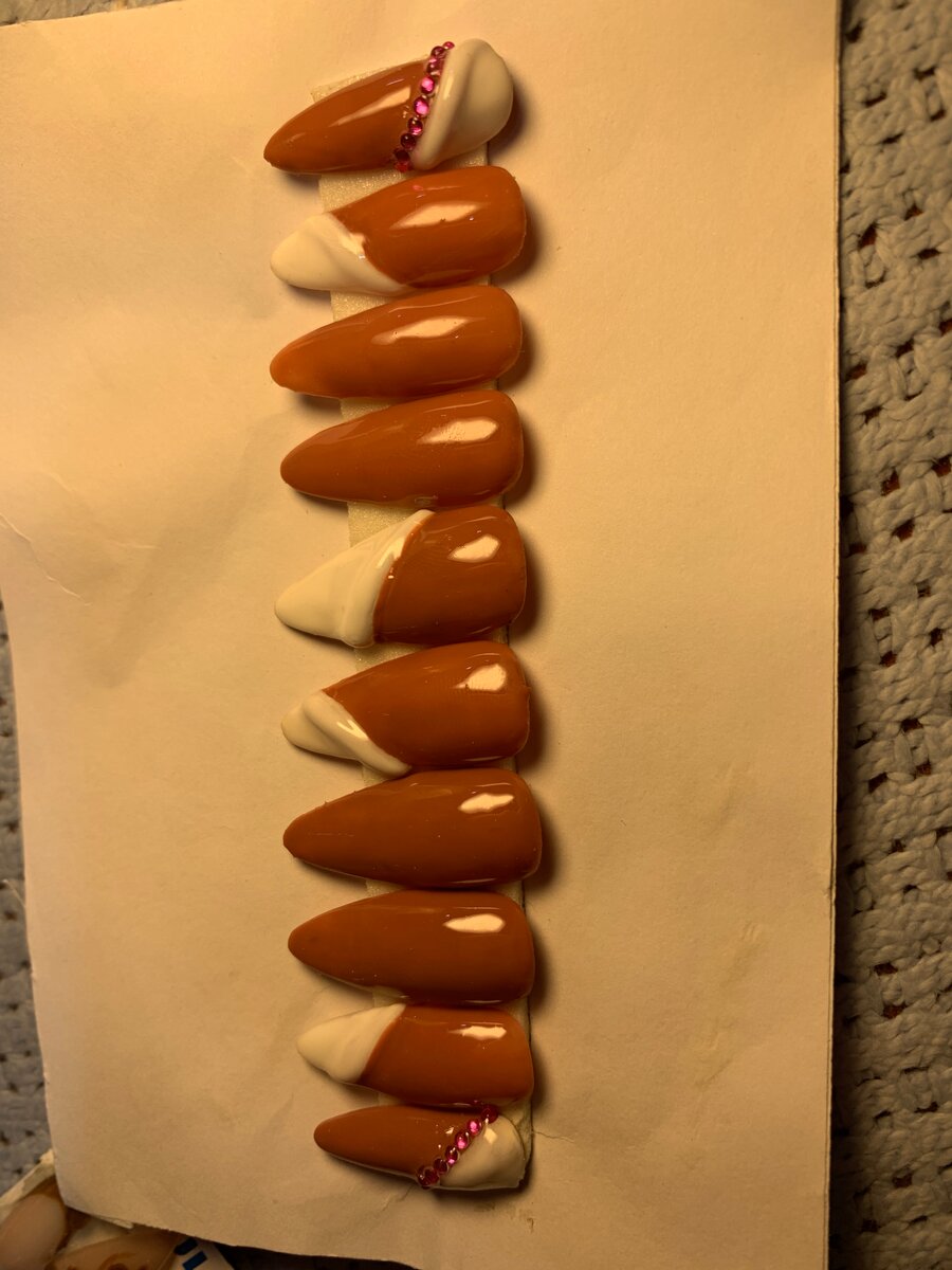 Ongles Artificiels Design Épuré