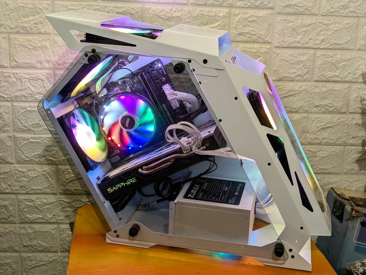 UC GAMER - MSI - Core I5 (12 PROCESSEURS)