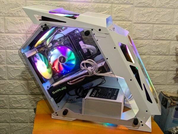 UC GAMER - MSI - Core I5 (12 PROCESSEURS)