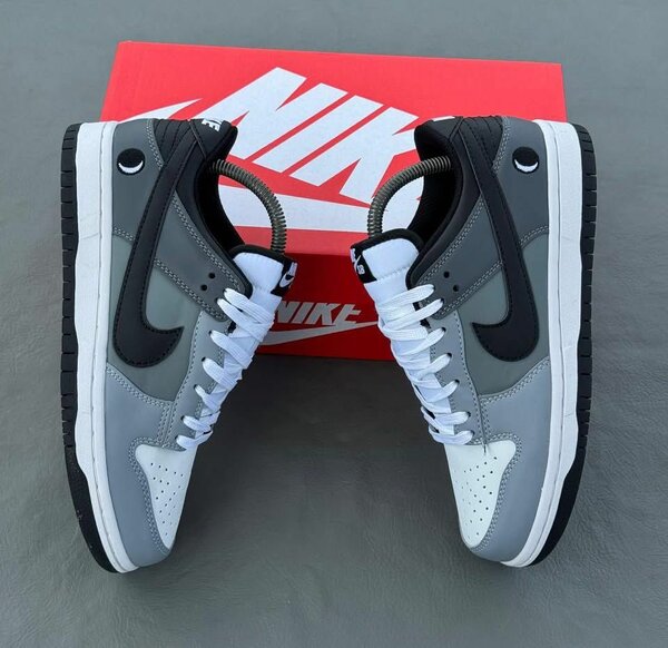 Nike Sb éclipse lunaire