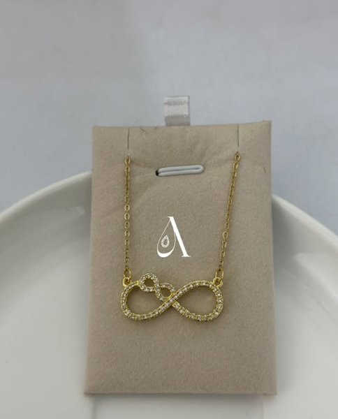 Infinity necklace 
