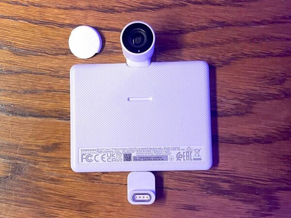 Монитор 4K Samsung M8 32" со SMART tv