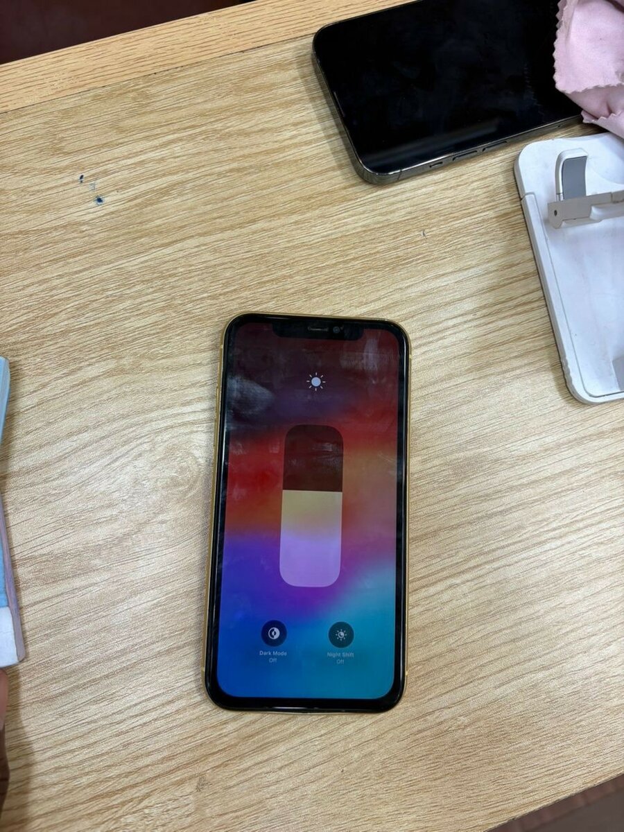 iPhone 11