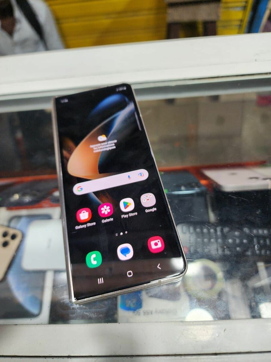 Galaxy z fold 4 256 giga