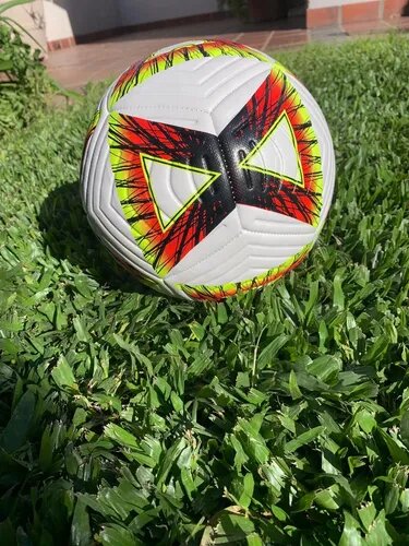 Ballon de football coloré