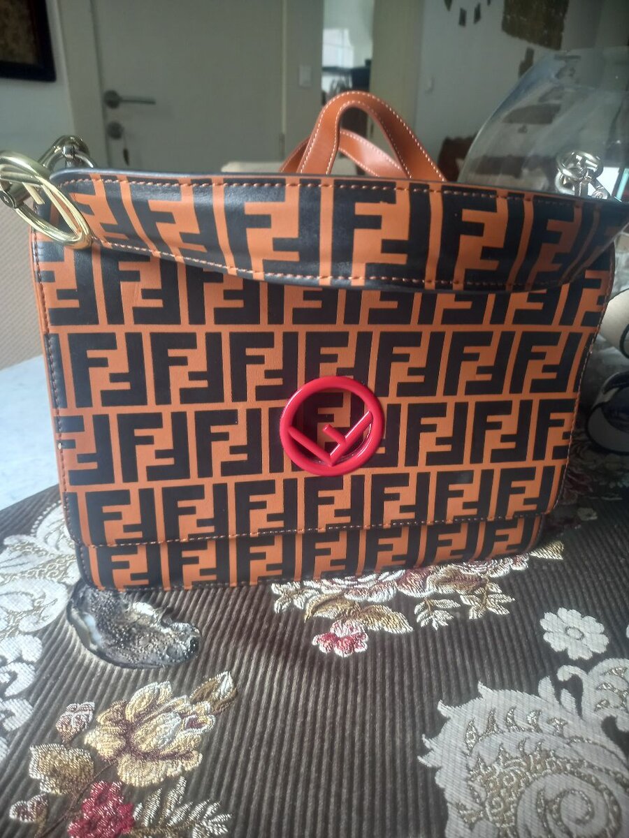 Marque  findi  sac.pour dame