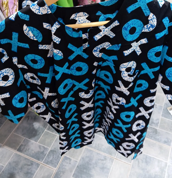 Casual Men Shirt in African print.