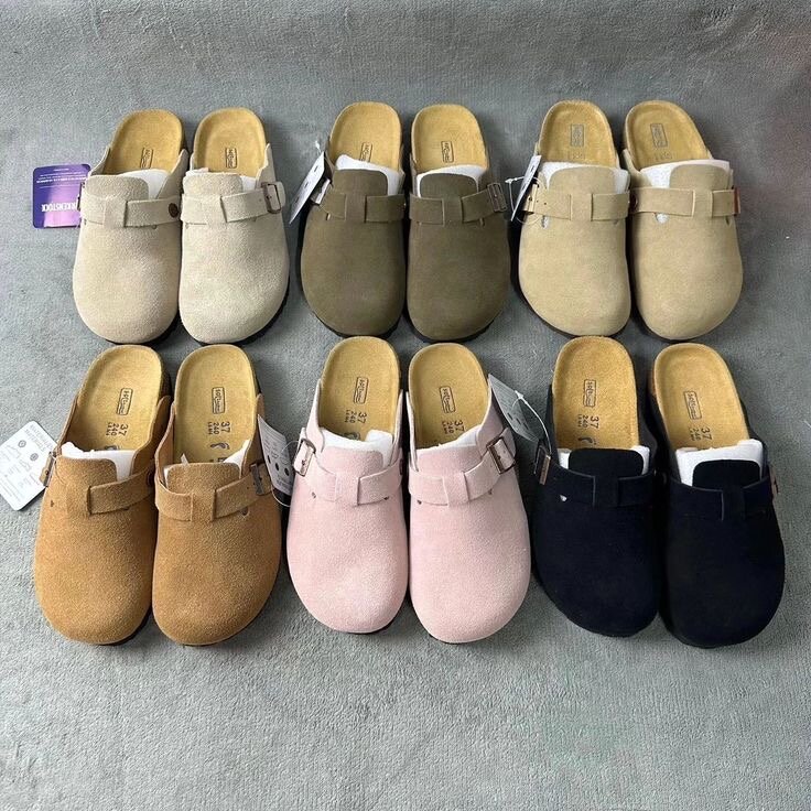 Mules en daim noir confortables