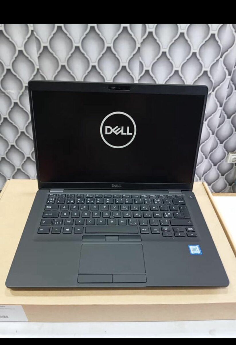 Lenovo ThinkPad T490 i5 16GB