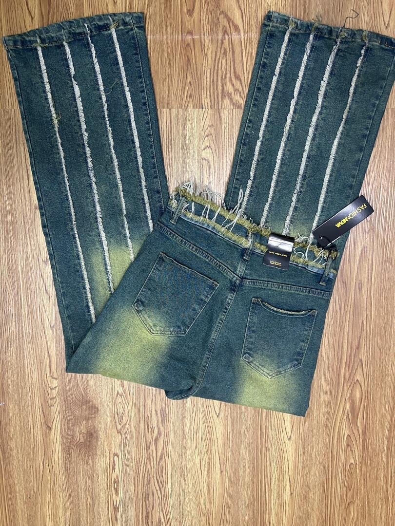 Jeans décontracté à franges