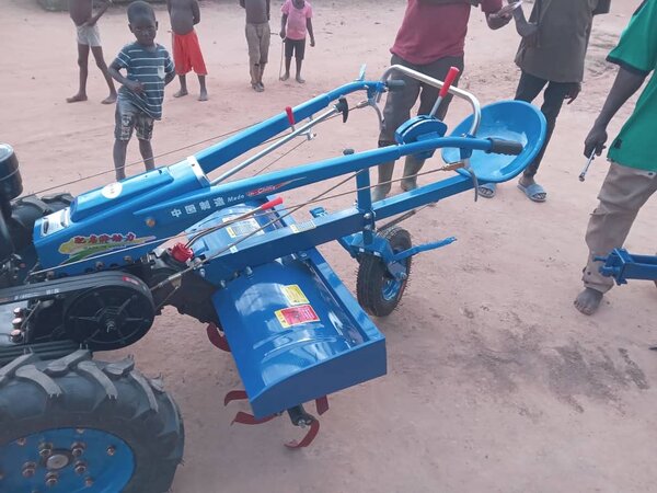 Motoculteur 18 chevaux